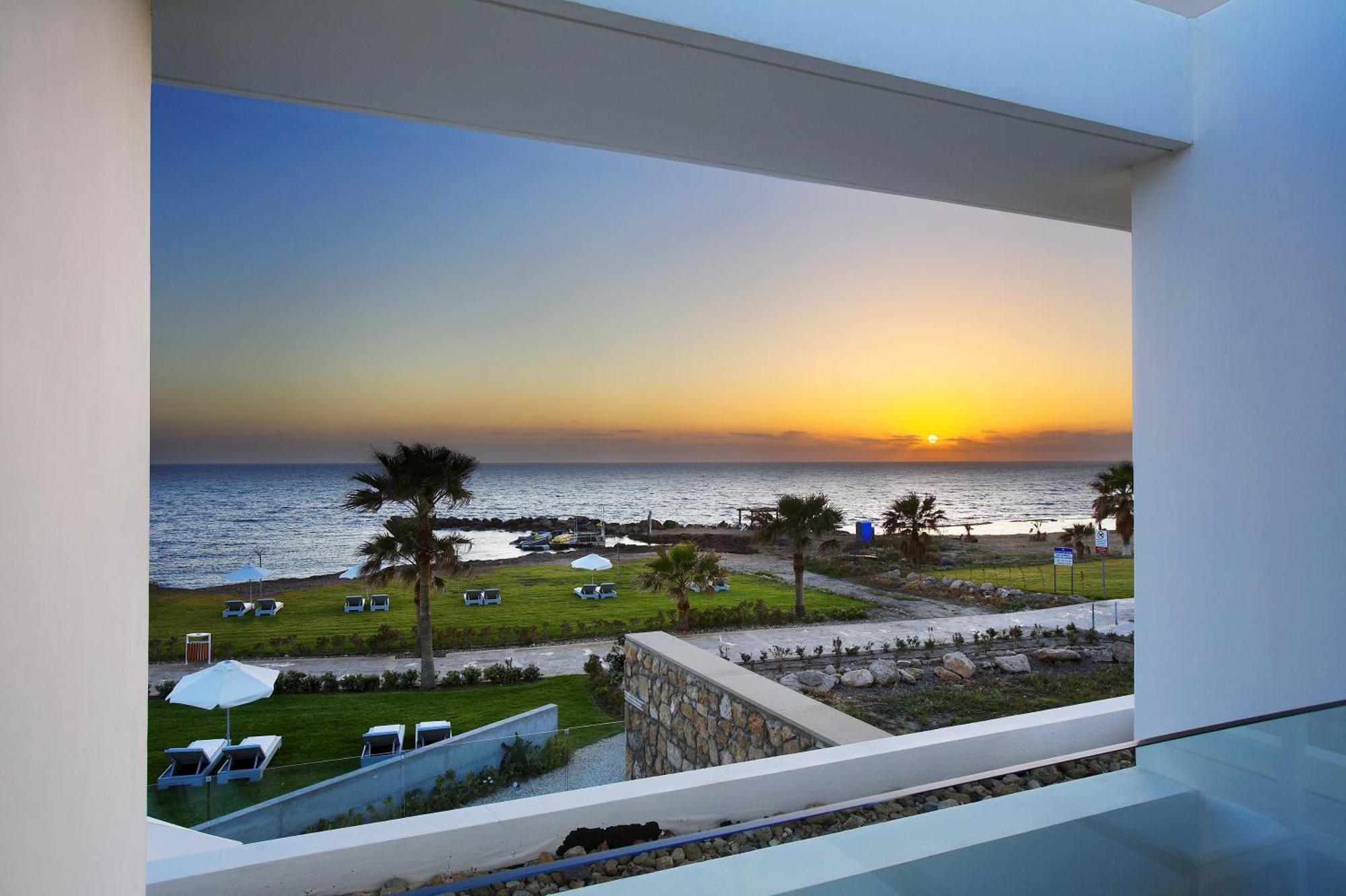 Paradise Cove Luxurious Beach Villas Pafos Dış mekan fotoğraf